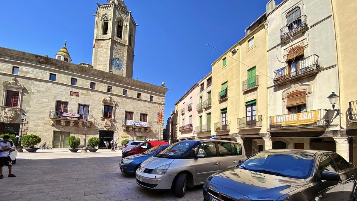 Imatge de la plaça Major de Cervera.