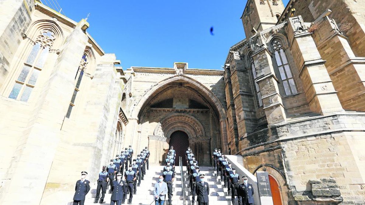 El acto de toma de posesión tuvo lugar ayer por la mañana en la Seu Vella. 