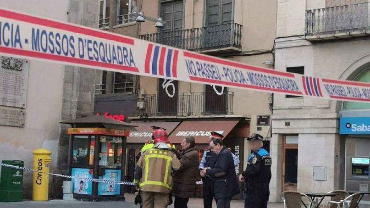 Tallat un tram del carrer Major de Lleida per una possible fuita de gas