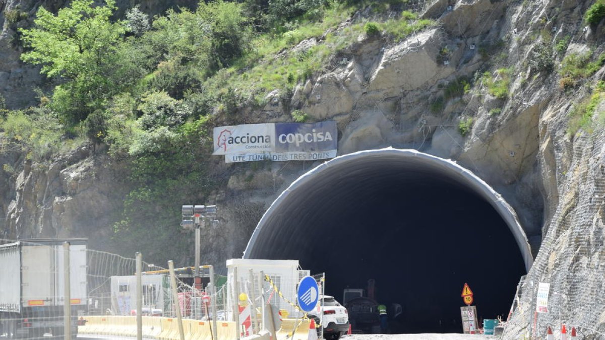 Les obres del túnel de Tresponts, que s’han reactivat.