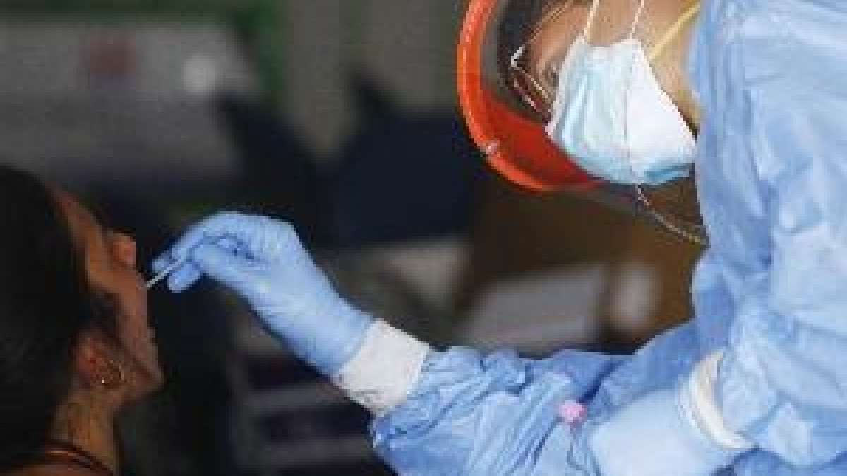 Espanya reporta 21.908 nous contagis i 368 morts més
