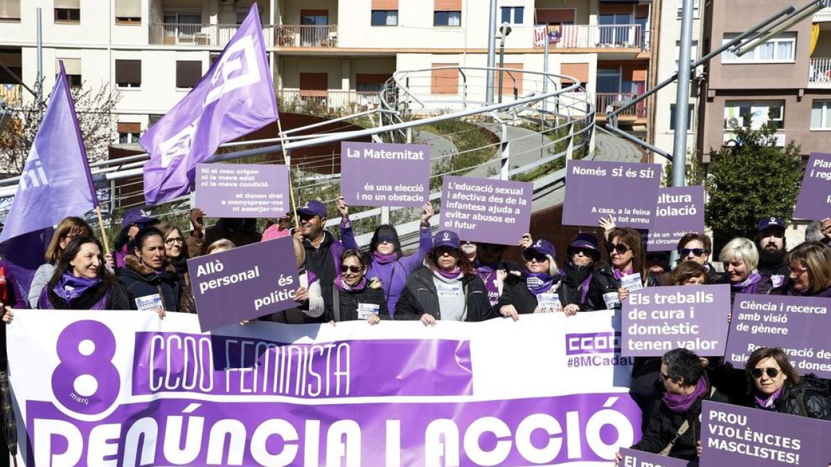 La concentració de CCOO aquest divendres al matí a la plaça Ricard Viñes de Lleida.