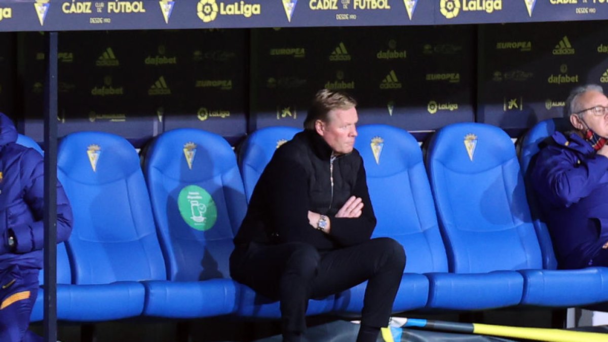 El técnico holandés confía en que hoy su equipo dé la talla y no encaje goles como los de Cádiz.