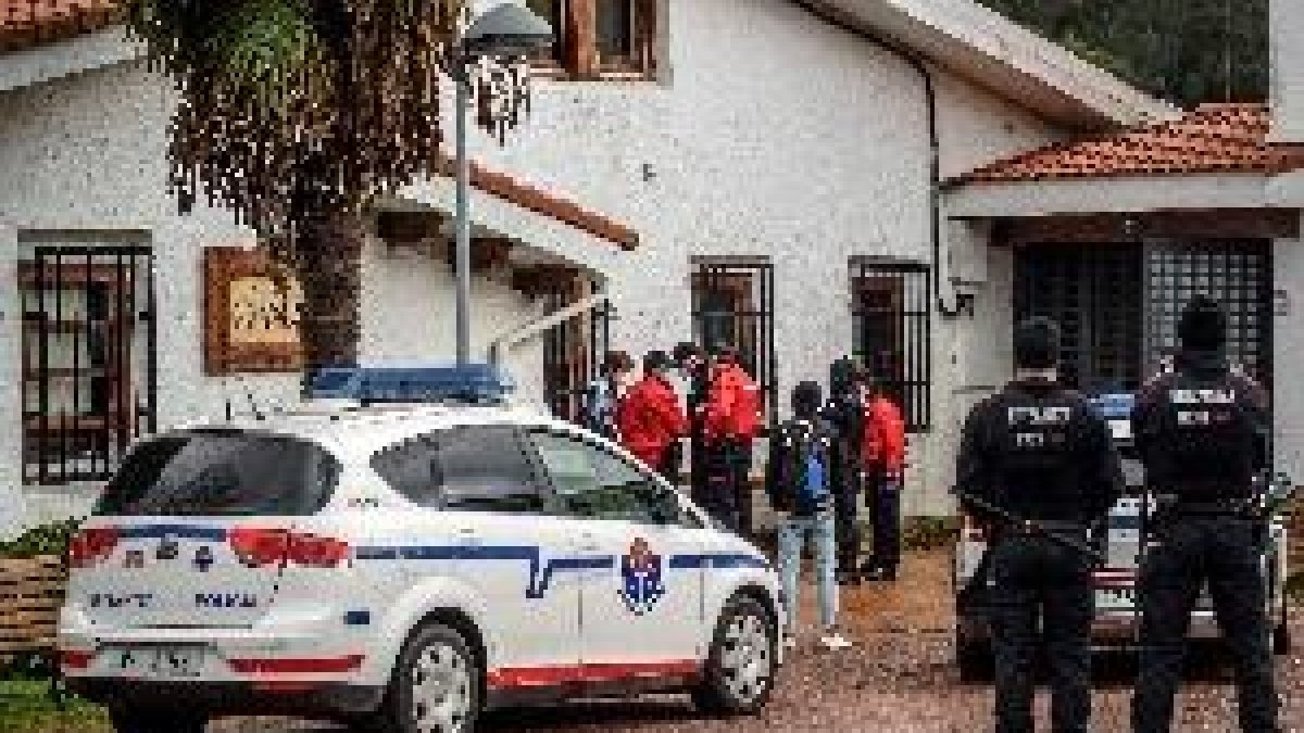 Sorprenden a 67 jóvenes toda la noche de fiesta en un convento