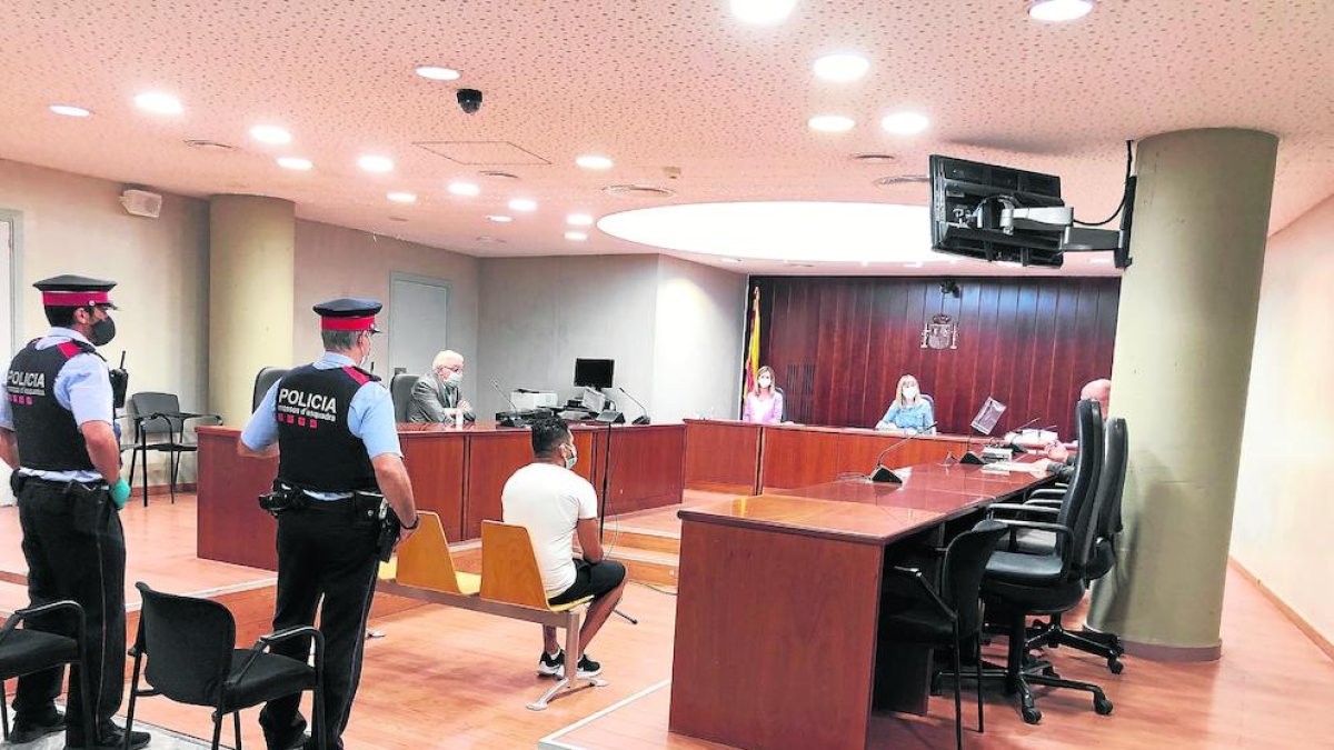 El judici per conformitat es va celebrar ahir al matí a l’Audiència de Lleida.