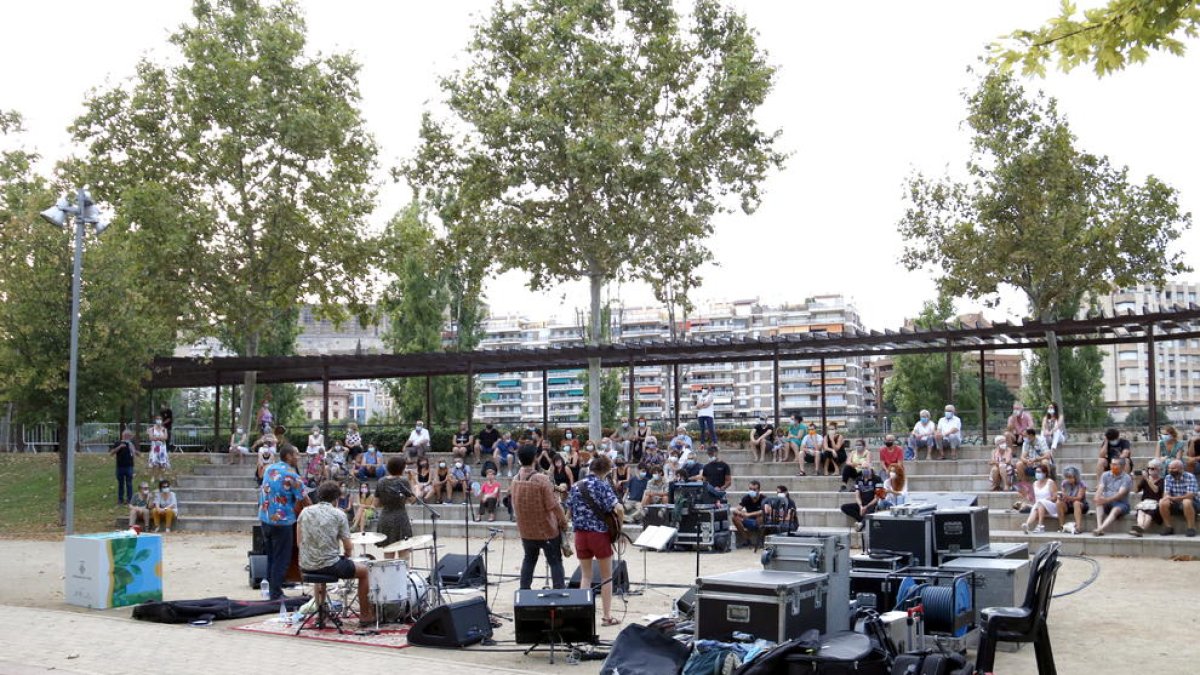 Los participantes tienen que reservar entrada para controlar el aforo. 