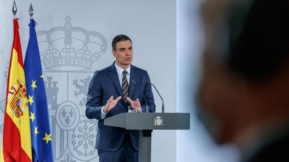 El presidente del Gobierno, Pedro Sánchez, ayer explicando el nuevo reparto de fondos. 