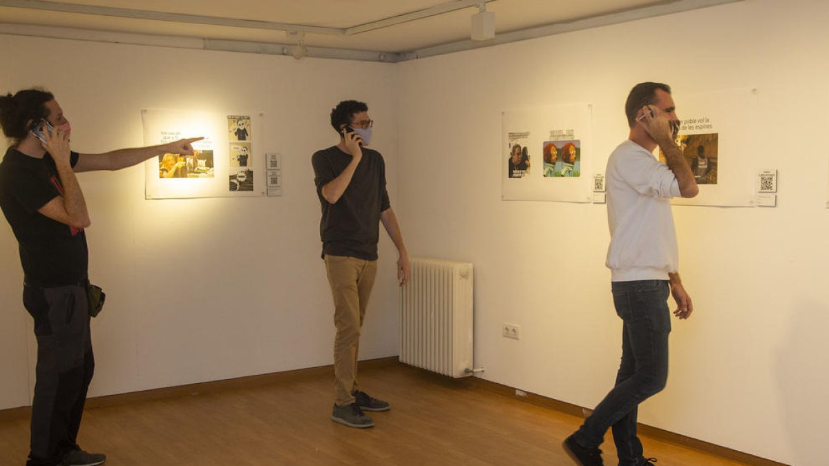 Inauguración de la exposición ‘Els grans mements de la història de Tàrrega’ en la Sala Marsà.