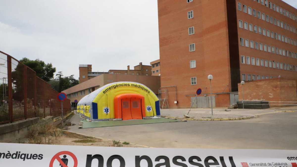 Imagen del hospital de campaña al Arnau de Vilanova de Lleida
