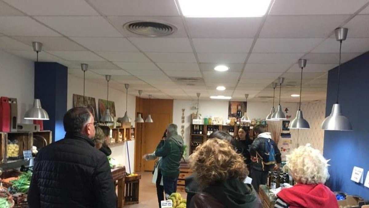 Comerciantes de Tremp visitando una tienda de La Garriga.