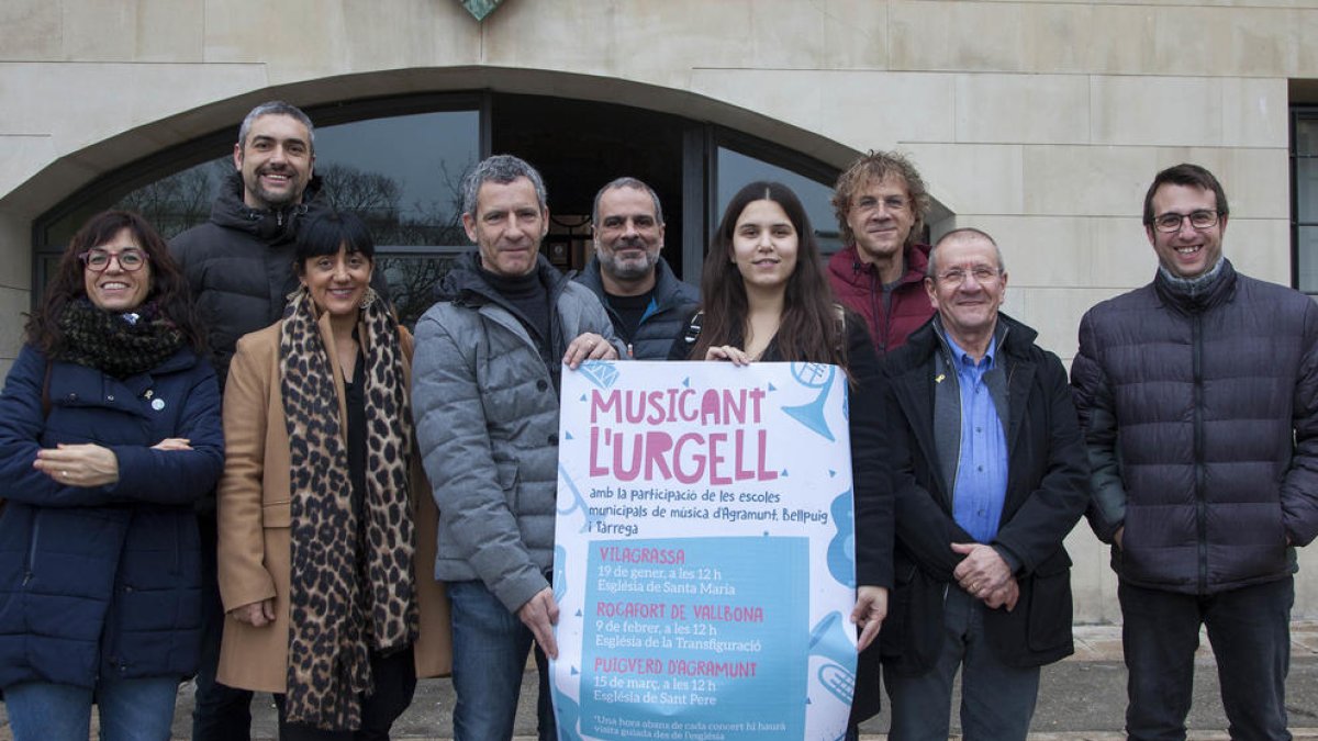 Representants de les diferents escoles i del consell de l’Urgell van presentar ahir la nova edició.