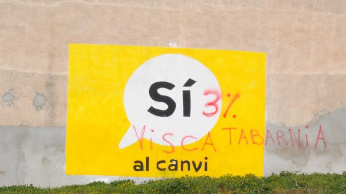 Uno de los murales afectados por los actos vandálicos. 