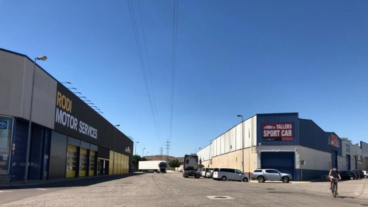 La zona antiga del polígon on se celebra el mercadillo.