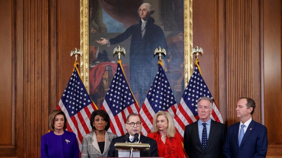 El jefe de la Comisión Judicial de la cámara baja, Jerry Nadler, informó de los cargos contra Trump.