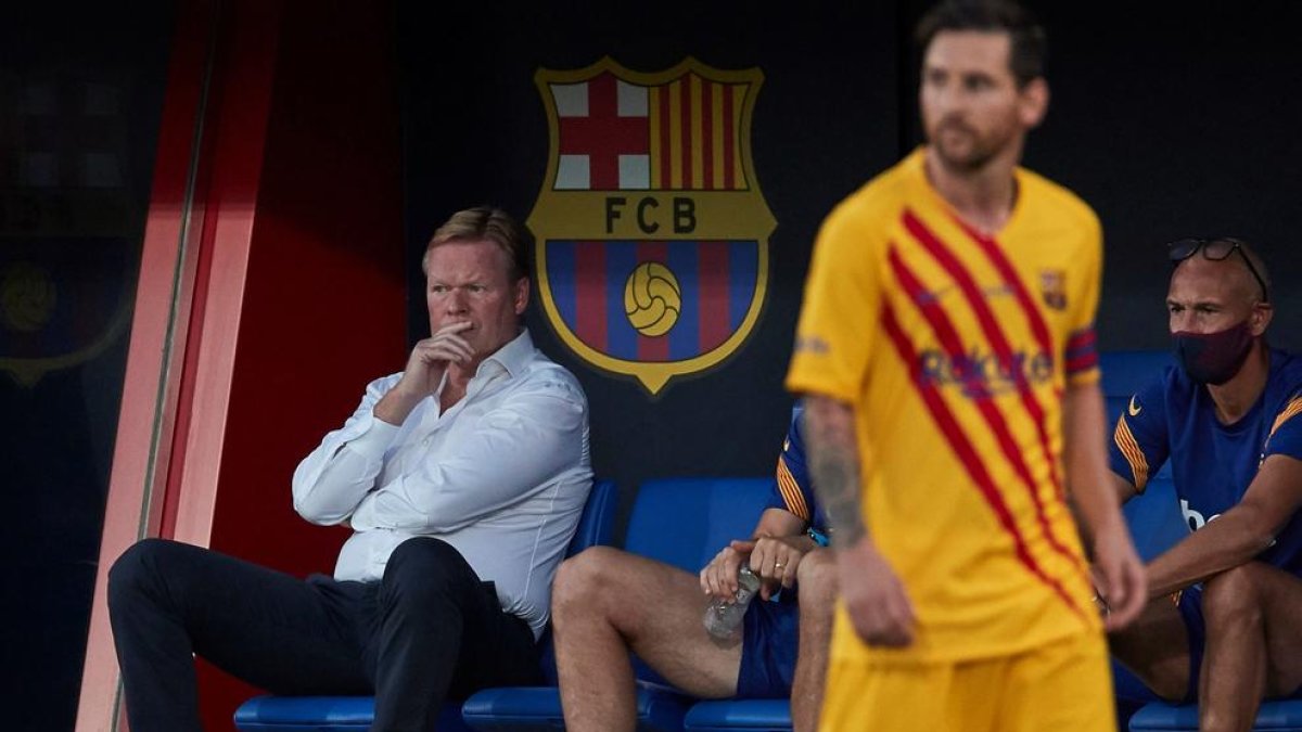 Ronald Koeman va posar Messi de titular en el seu primer partit al capdavant del Barça.