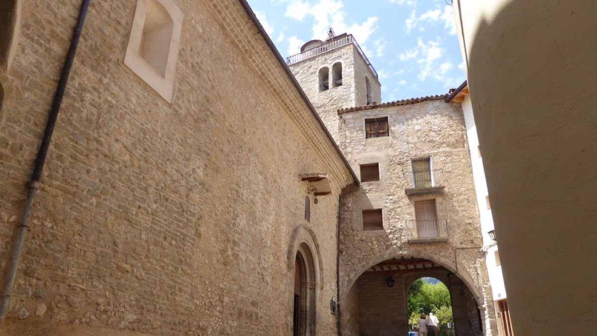 Vista del centro histórico de Sant Llorenç de Morunys.