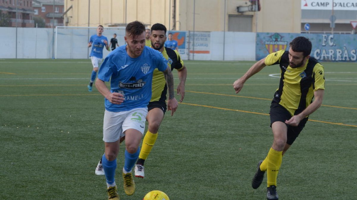 Un partido del Alcarràs de esta temporada ante la Montanyesa.