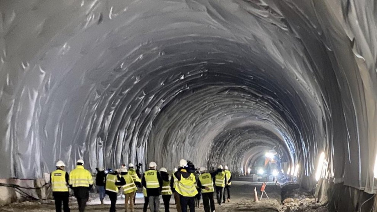 Treballs per impermeabilitzar el túnel de Tresponts, a punt aquest any