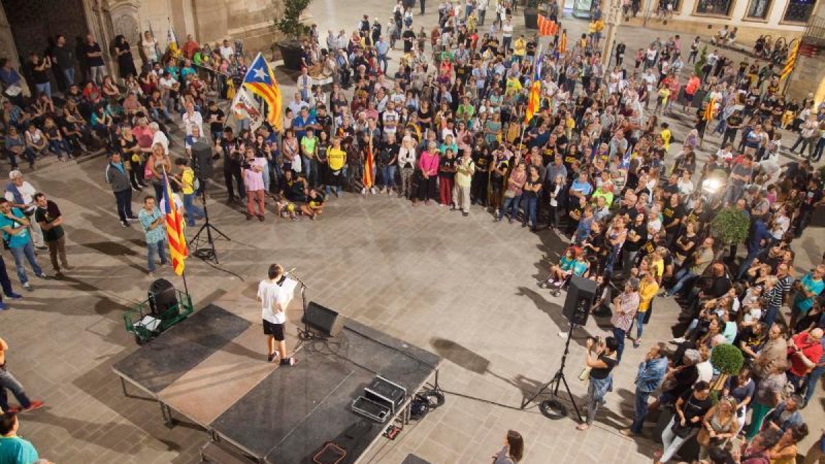 Manifestación en Tàrrega por el segundo aniversario del 1-O. 