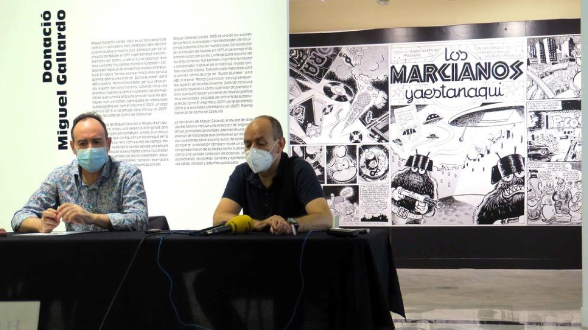 El director del museu, Jesús Navarro, i el regidor de Cultura, Jaume Rutllant, van presentar les obres.