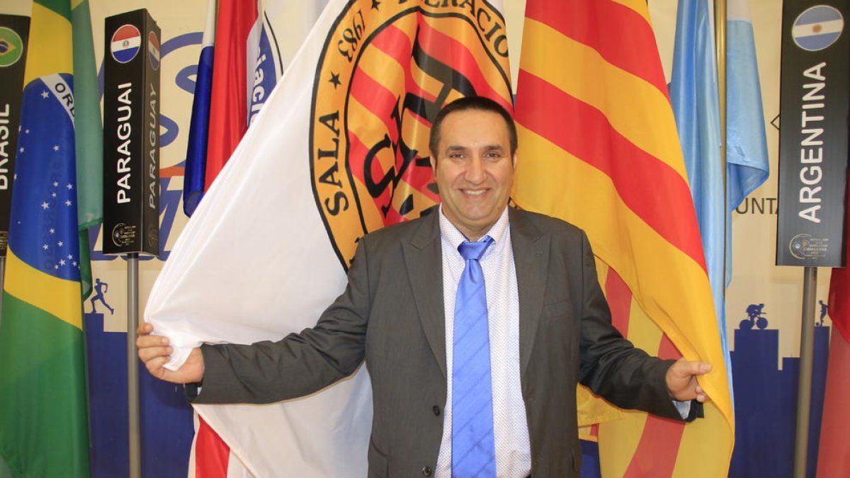 El leridano Dani Vives seguirá al frente de la Federació Catalana.