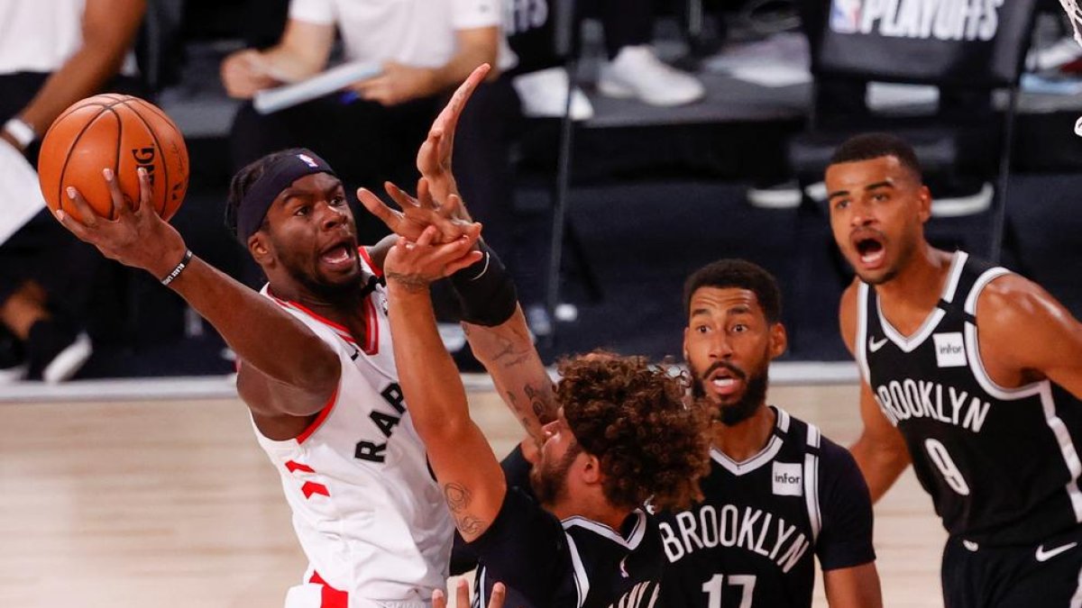 Los Raptors sumaron su primer punto en la eliminatoria.