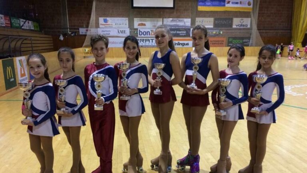 Vuit podis del Lleida Patinatge a Iniciació