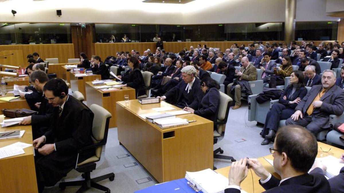 Vista de la sala del Tribunal de Justícia de la Unió Europea amb seu a Luxemburg.