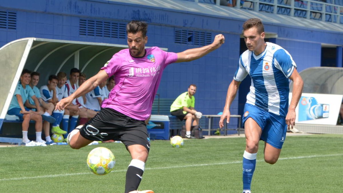 El Lleida cierra la pretemporada con un empate en el campo del Espanyol B (1-1)