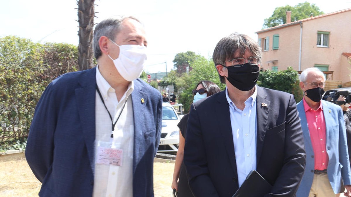 Carles Puigdemont, ayer, durante su visita a la Universitat Catalana d’Estiu en Prada de Conflent.