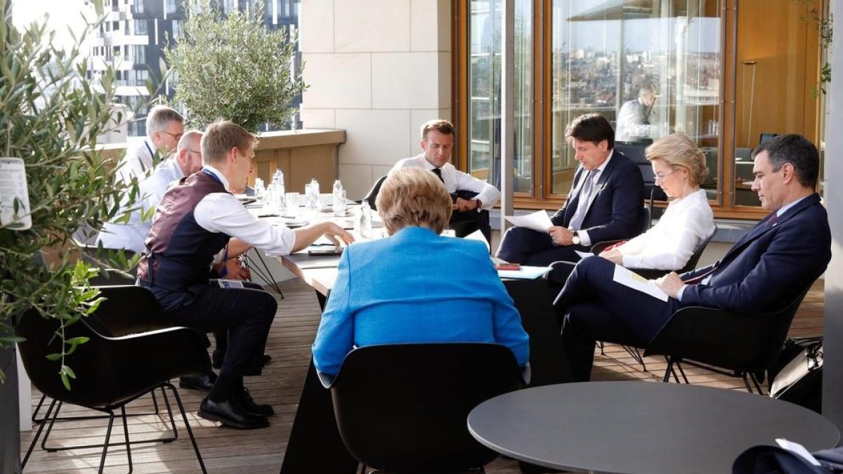 Reunió entre Sánchez, Merkel, Macron, Conte i Lagarde durant el dia d’ahir a Brussel·les.