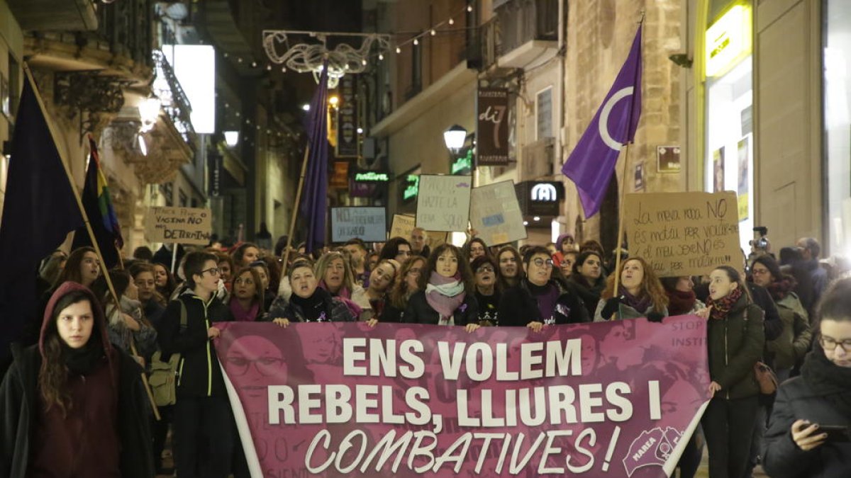 Imatge d’arxiu d’una protesta contra la violència masclista a Lleida.