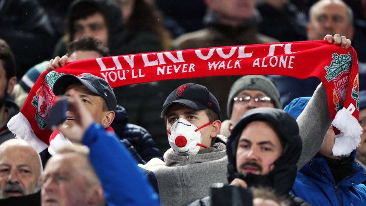 Un aficionat del Liverpool durant l’últim partit de Lliga de Campions contra l’Atlètic.