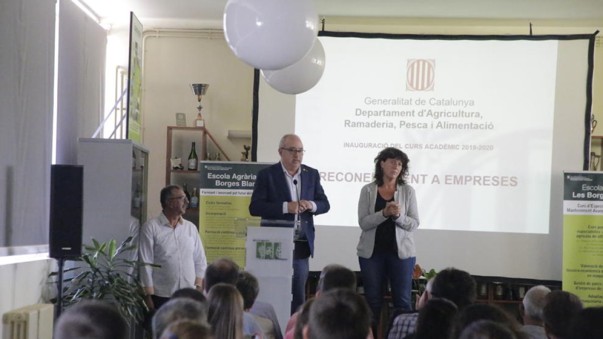 Josep Bargalló y Teresa Jordà, ayer durante la inauguración del curso.