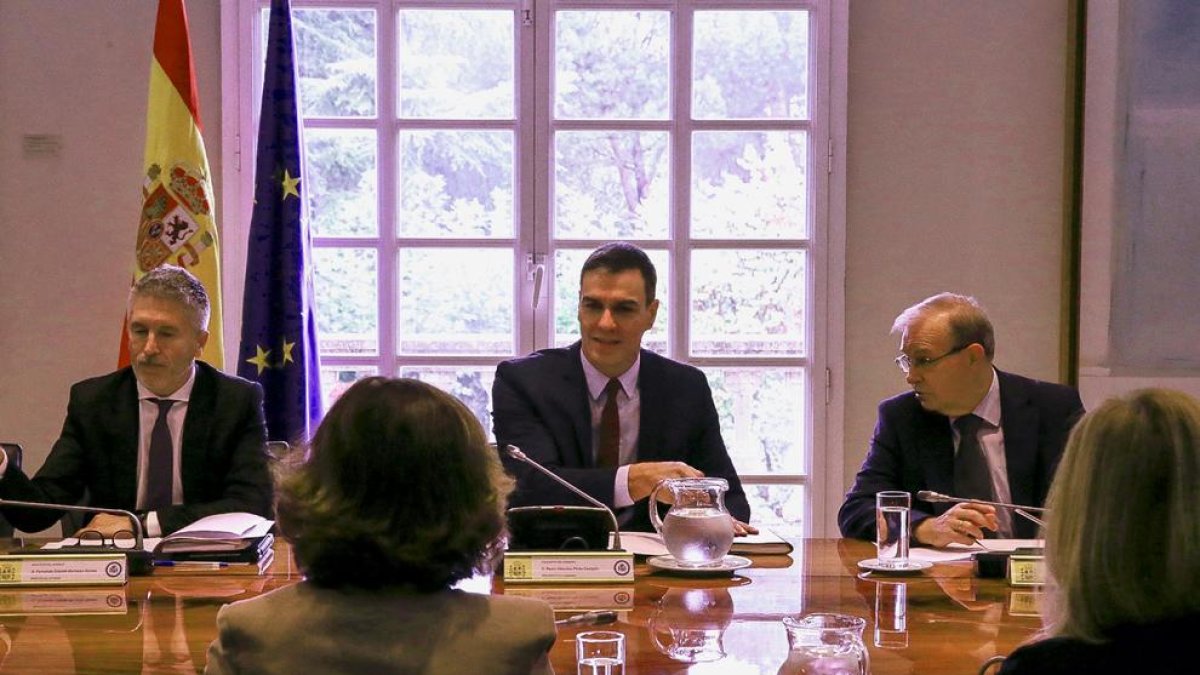 El president Pedro Sánchez durant el gabinet de crisi celebrat ahir a Moncloa.