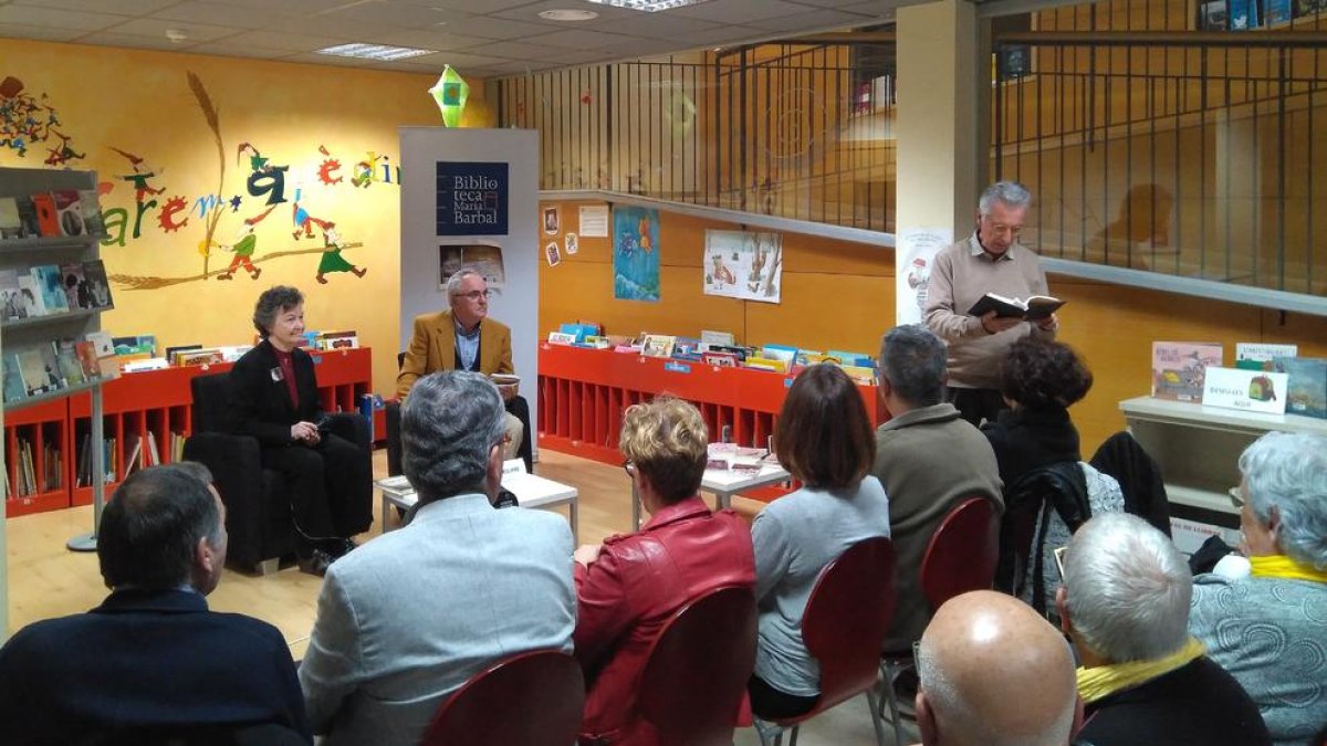 Maria Barbal, a la biblioteca de Tremp divendres passat.