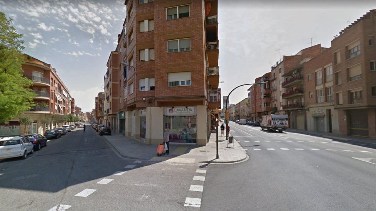 Carrer Corts Catalanes a l'alçada del carrer Alcalde Porqueres