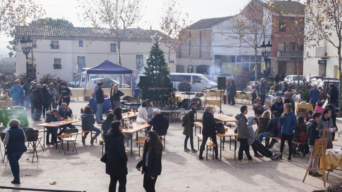 Imagen de archivo de una plaza de Penelles. 