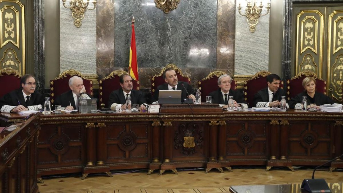 La Sala del Supremo en el primer día del juicio al ‘procés’. 