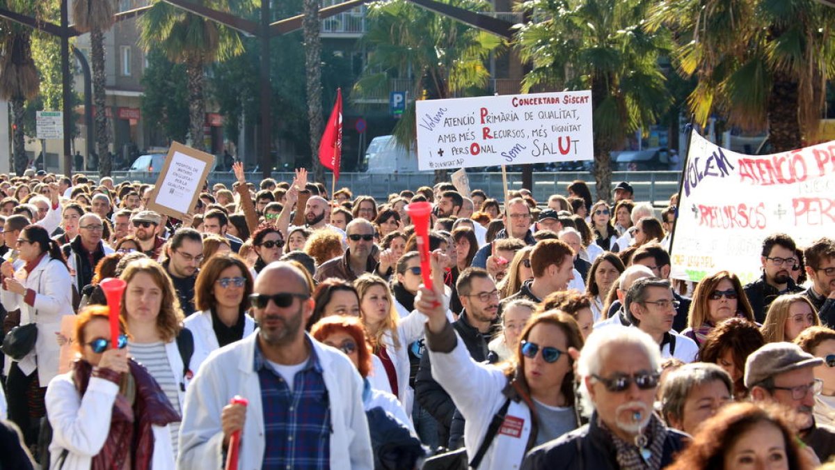 Imatge d’una manifestació de metges dels CAP al novembre a Barcelona.
