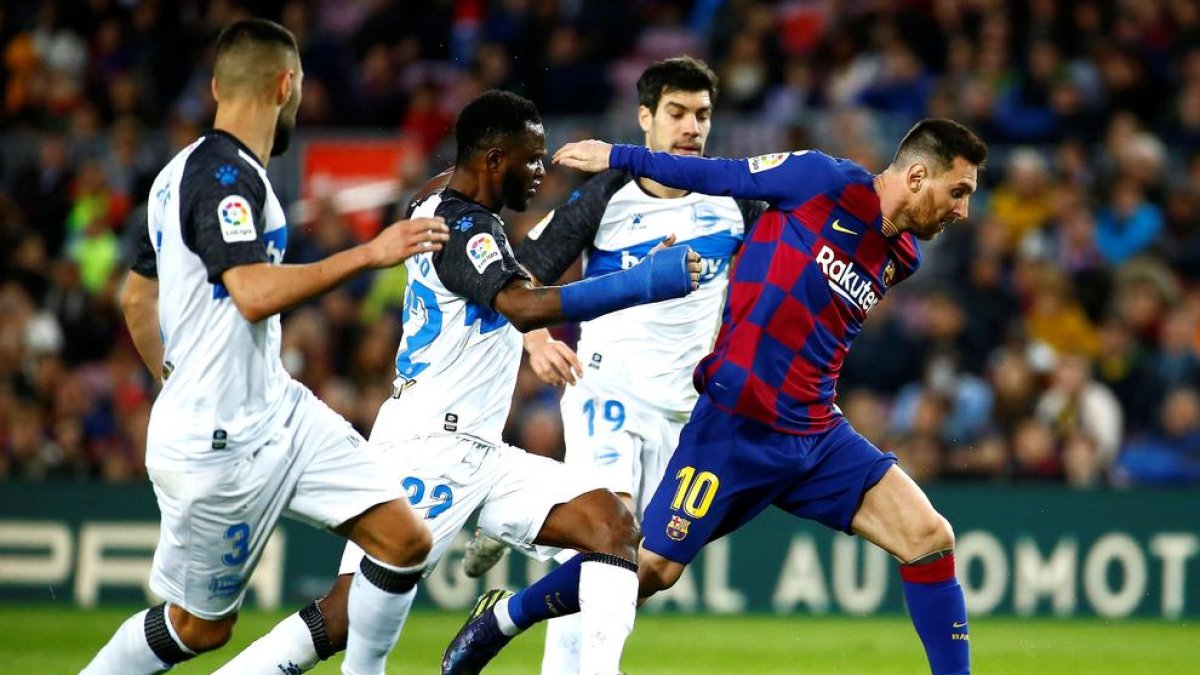 Messi, en una acción del partido del sábado ante el Alavés.