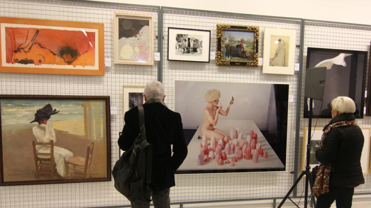 La exposición actual, ‘Inventari General’, exhibe de forma flexible obras de arte de la colección propia.