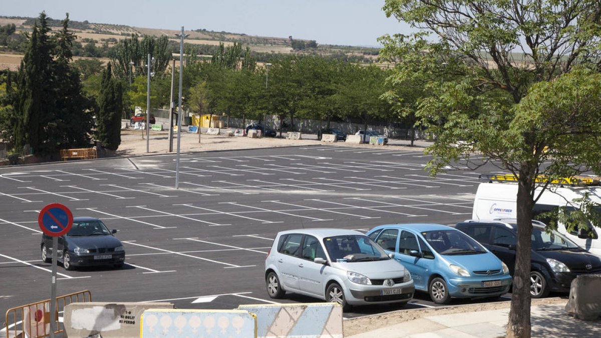 L’aparcament gratuït de l’avinguda Onze de Setembre compta ara amb 220 places.