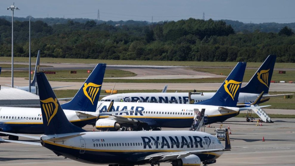 Aviones de la compañía aérea Ryanair.