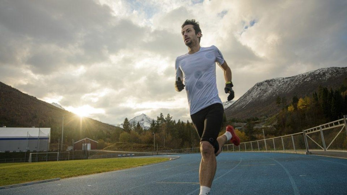 Kilian Jornet durante un entrenamiento reciente en pista.