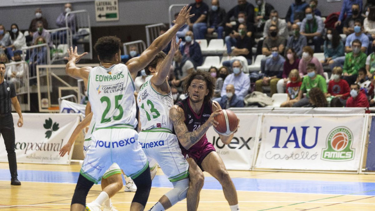 Michael Carrera firmó su mejor partido con la camiseta leridana.