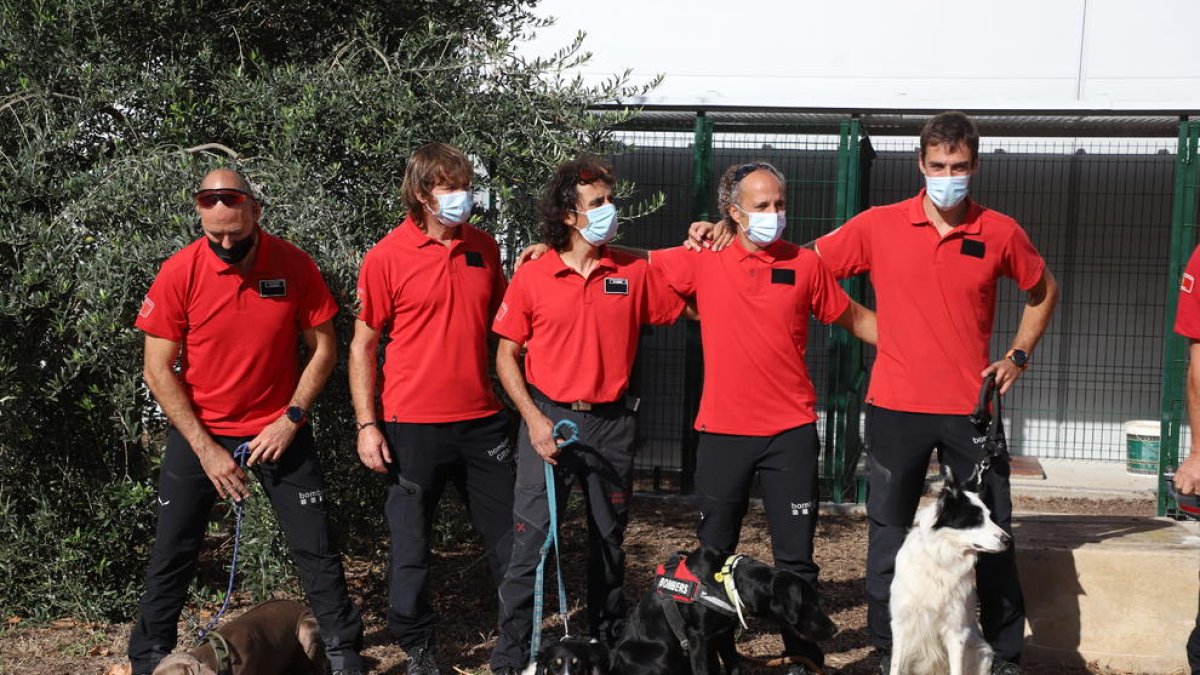 La seu de Lleida comptarà amb 6 gossos i 6 guies canins a més de 3 guies voluntaris amb els seus gossos.