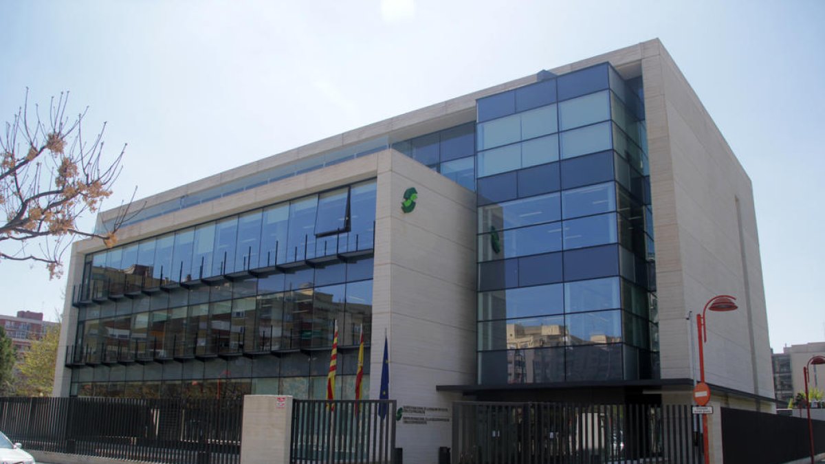 Vista de la sede de la Seguridad Social en Lleida. 