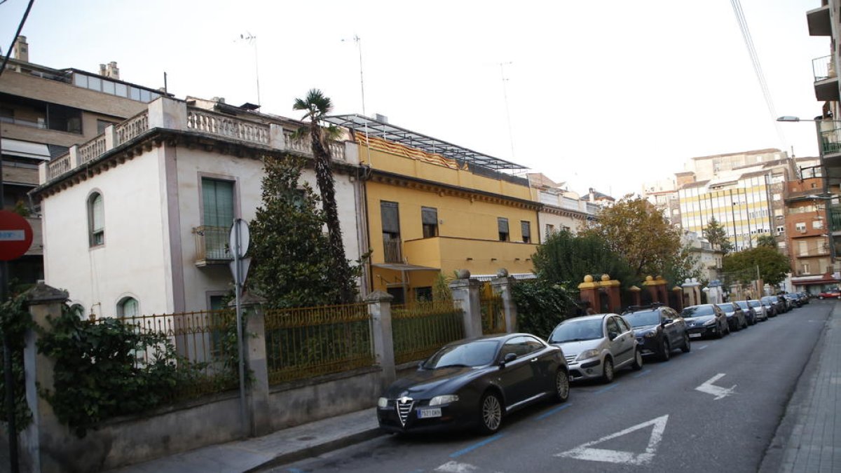 Imagen del exterior de la residencia La Teva Llar de Lleida. 
