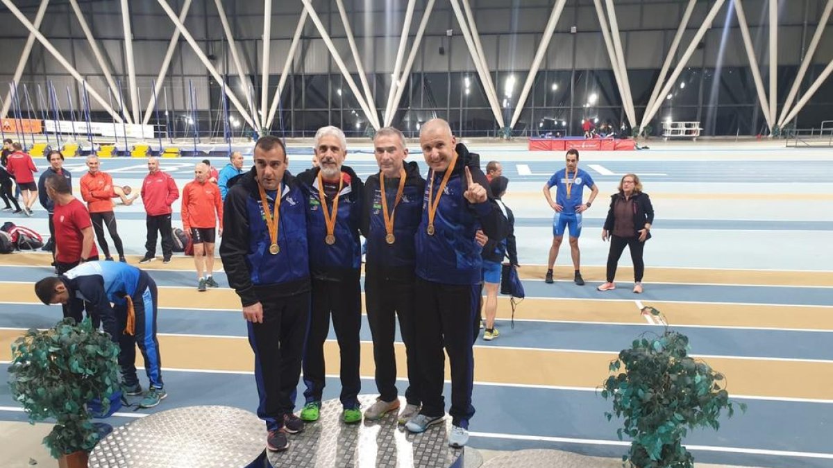 El relleu 4x200 del Xafatolls es va adjudicar la medalla d’or al Campionat de Catalunya.